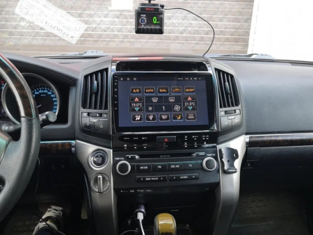 Штатная магнитола Teyes CC2 Plus 3/32 Toyota Land Cruiser 11 200 (2007-2015)