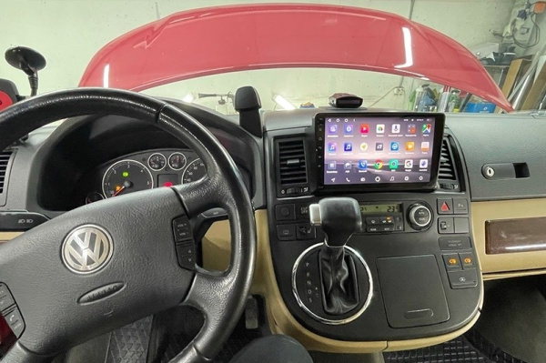 Штатная магнитола Teyes CC2 Plus 3/32 Volkswagen Multivan T5 (2003-2015)